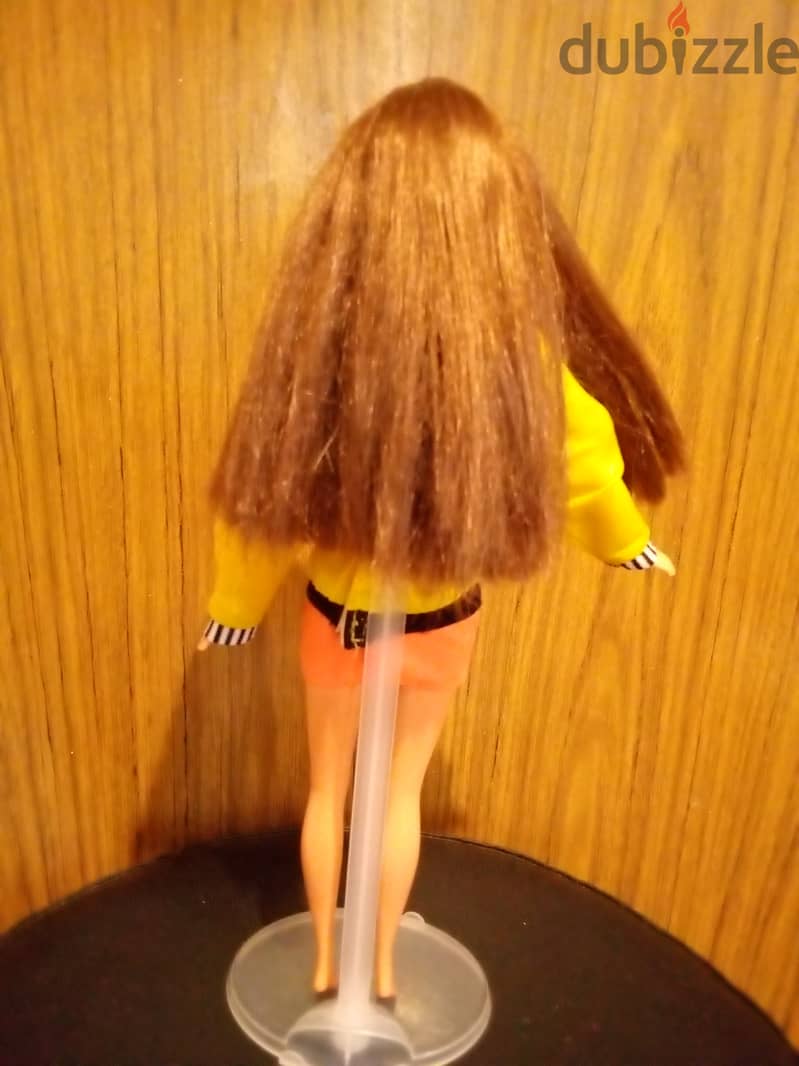 TERESA SECRET MESSAGES Barbie Mattel 2000 Great wearing doll bend legs 3