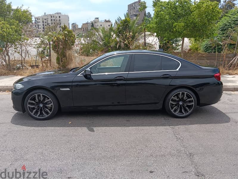 BMW 5-Series 2016 520 I 4