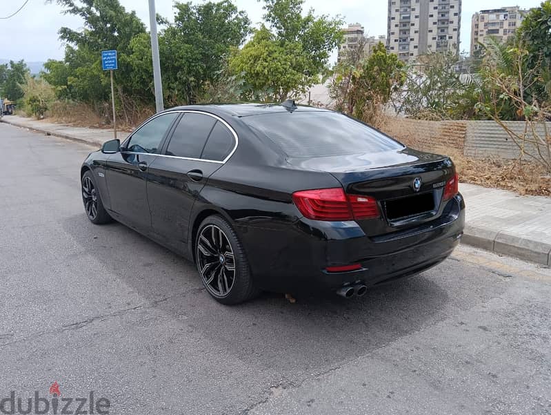 BMW 5-Series 2016 520 I 5