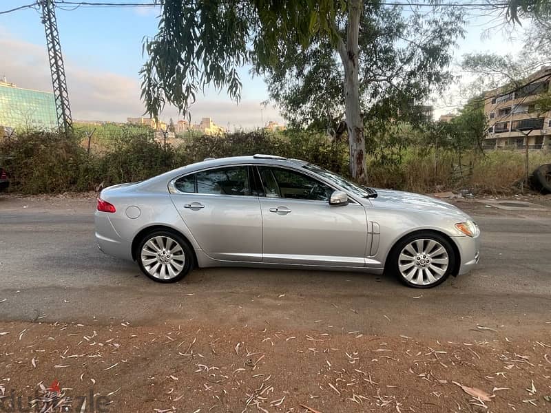 Jaguar XF MODEL 2009 V8 from company Lebanon 67000 km only 1