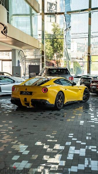 2015 Ferrari F12 Berlinetta 13