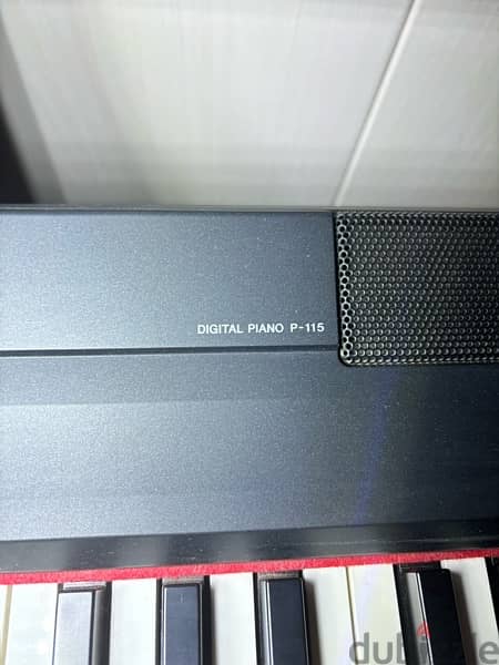 YAMAHA Digital Piano P-115 LIKE NEW 3