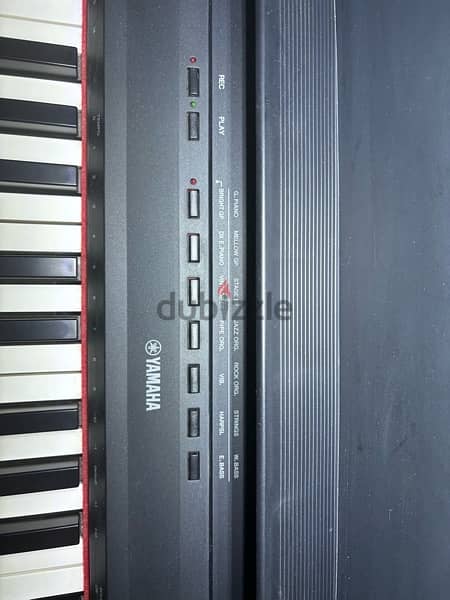 YAMAHA Digital Piano P-115 LIKE NEW 5