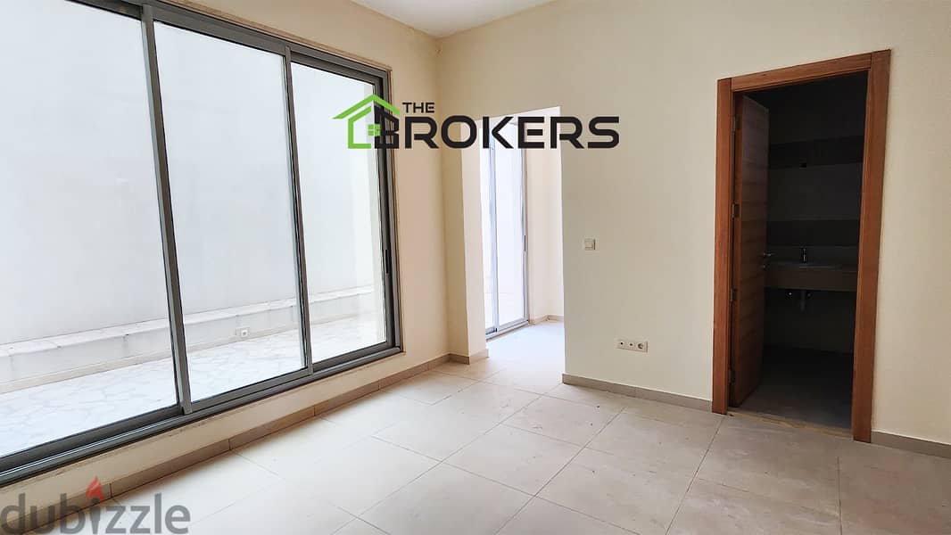 Apartment for Rent in Faiyadiyeh  شقة للايجار في الفياضية 5