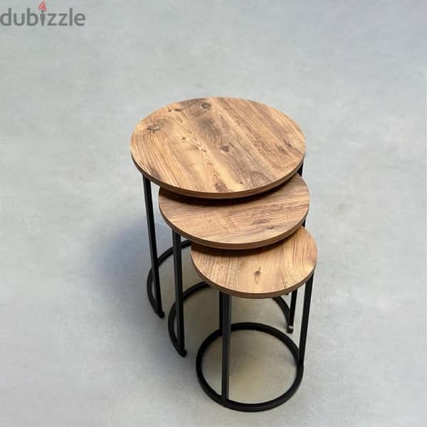 3 Side Tables - ٣ طاولات 2