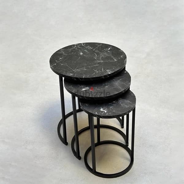 3 Side Tables - ٣ طاولات 3