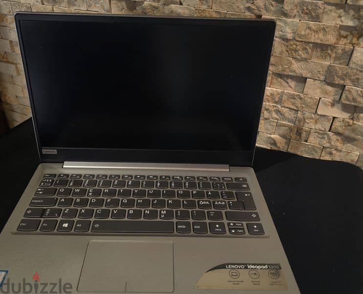 Lenovo IdeaPad 320 S 9