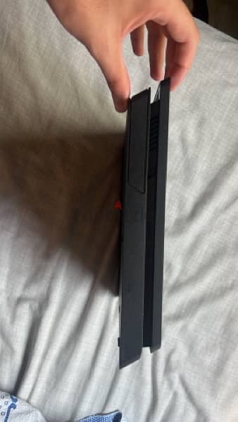 ps4 slim 2