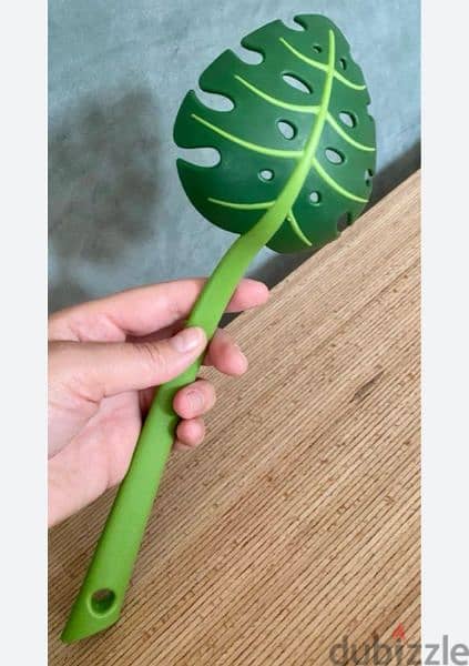 creative jungle leaf shape cooking spoon 3$ 7