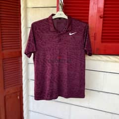 NIKE GOLF Burgundy Sports T-Shirt. (L)