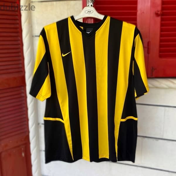 NIKE Black & Yellow Sports T-Shirt 2004. (XXL) 1