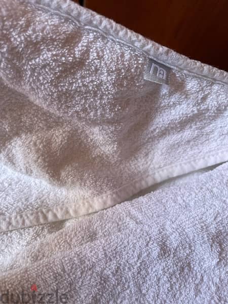 2 babies  towels new without tag 2