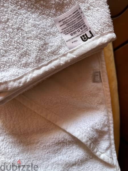 2 babies  towels new without tag 4