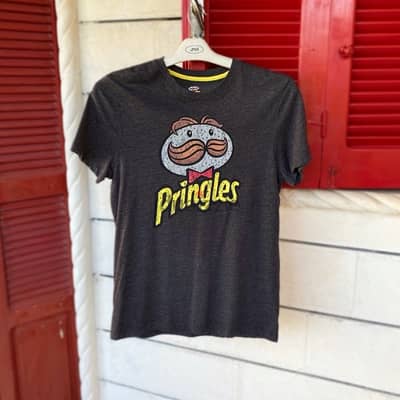 PRINGLES Grey T-Shirt. (M)