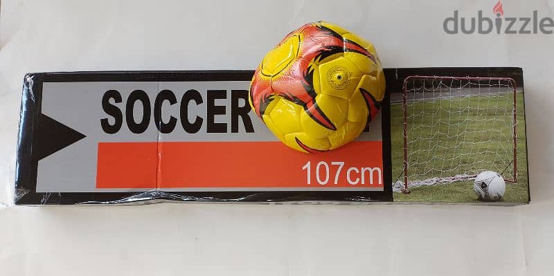 soccer goal  Size 107 cm with football 0