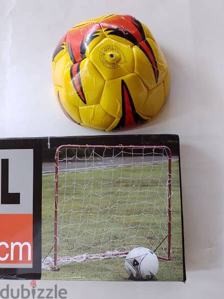 soccer goal  Size 107 cm with football 1