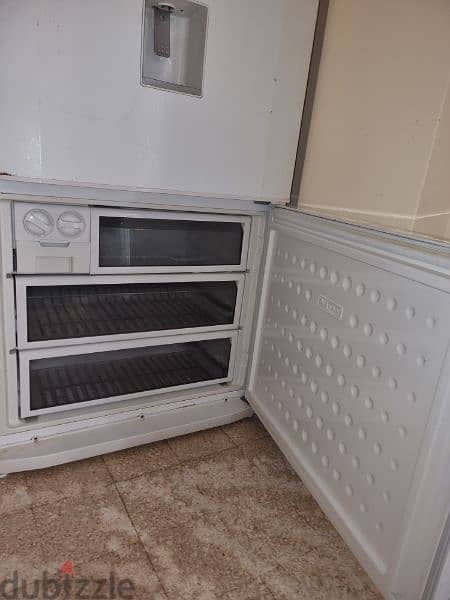 Refregirator and freezer for sale 3