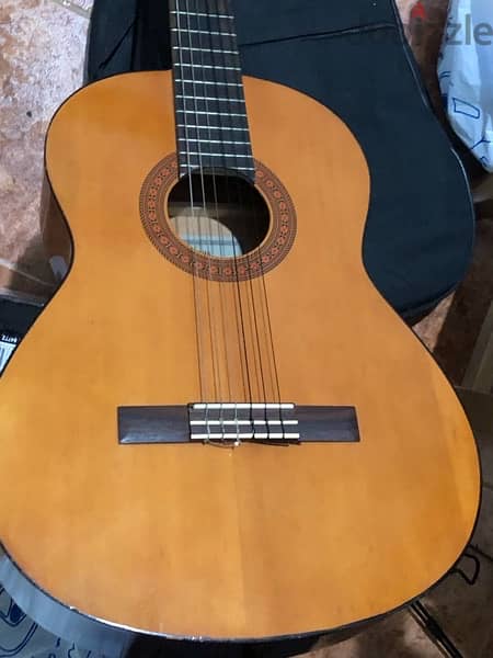 Yamaha C40 Full Size Classical Guitar, Tan, Full 1