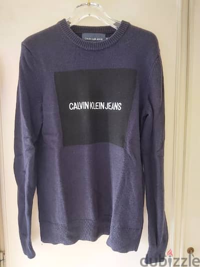 Calvin Klein sweater size small