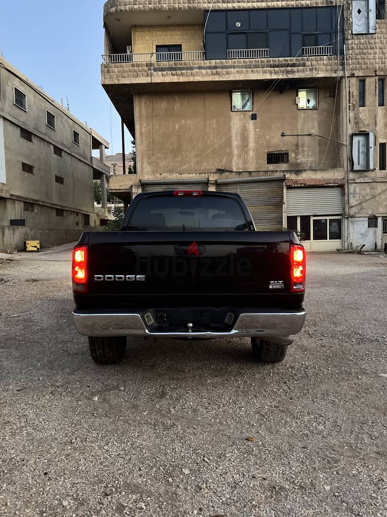 Dodge Ram 2005 1500 hemi v8 5.7L 3