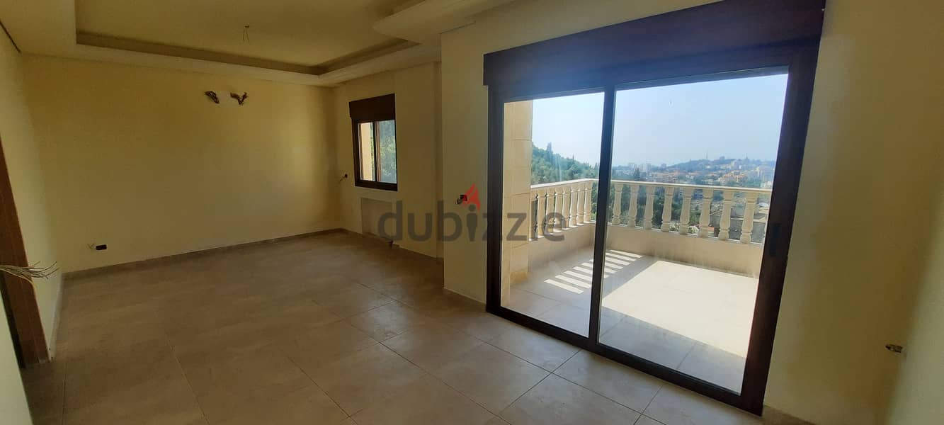 Duplex 260 sqm² for sale in Fatka in a very calm residential area 6