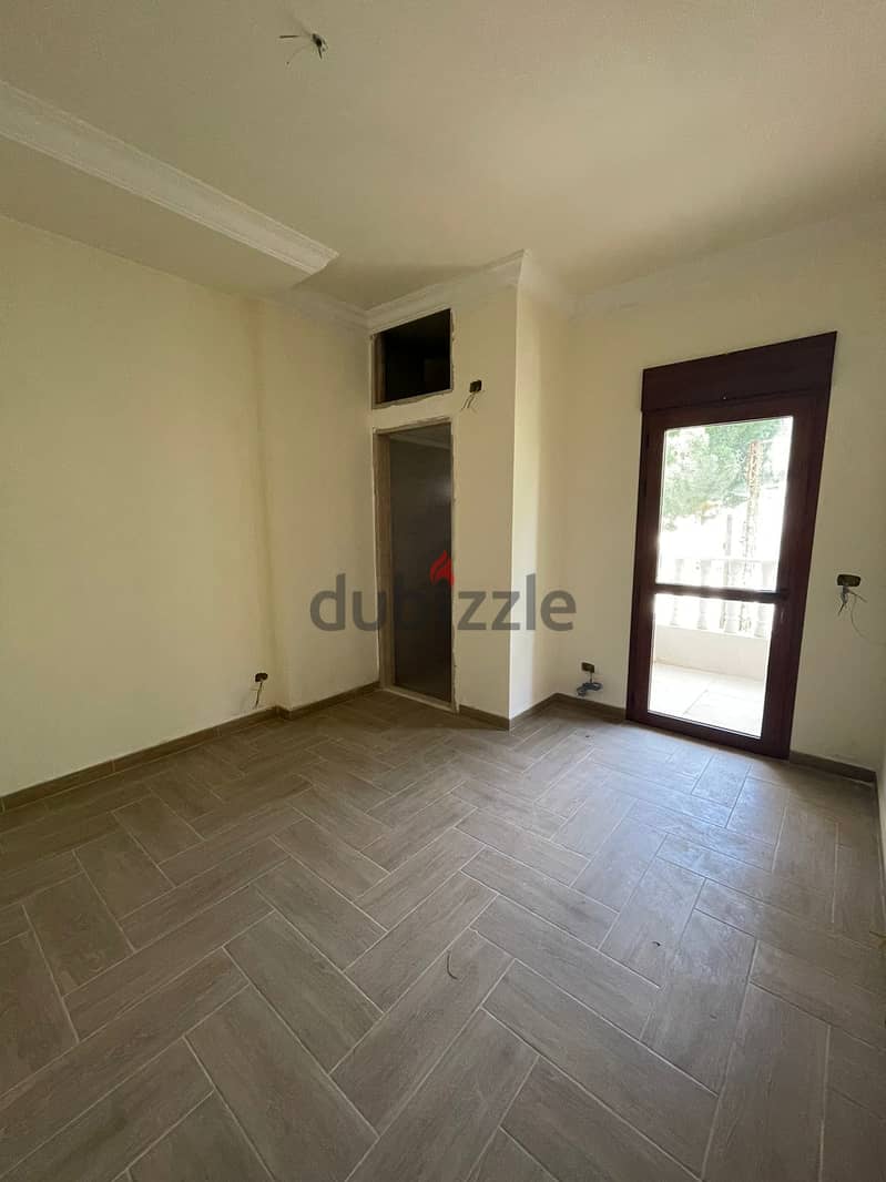 Duplex 260 sqm² for sale in Fatka in a very calm residential area 12