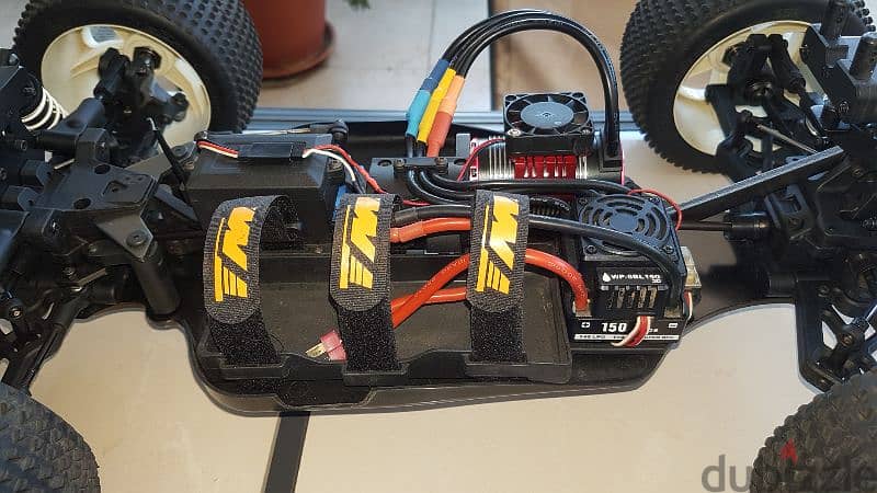 exchange on rc car , team magig seth6 , 6S ,excellent condition 6