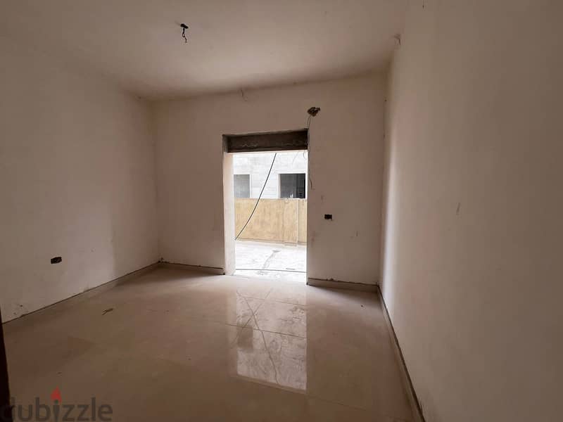 Apartment for sale in Jouret el Ballout  شقة للبيع في جورة البلوط 8