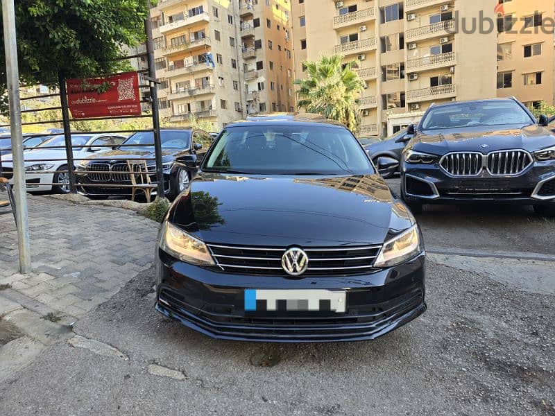 Volkswagen Jetta 2016 1