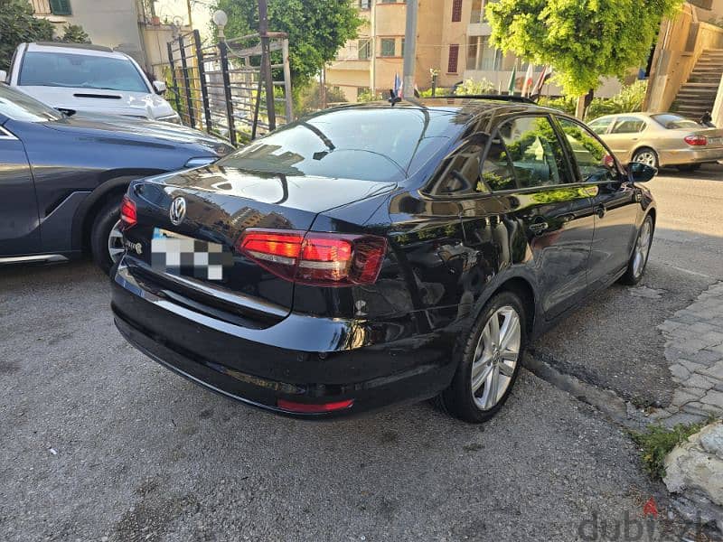 Volkswagen Jetta 2016 3