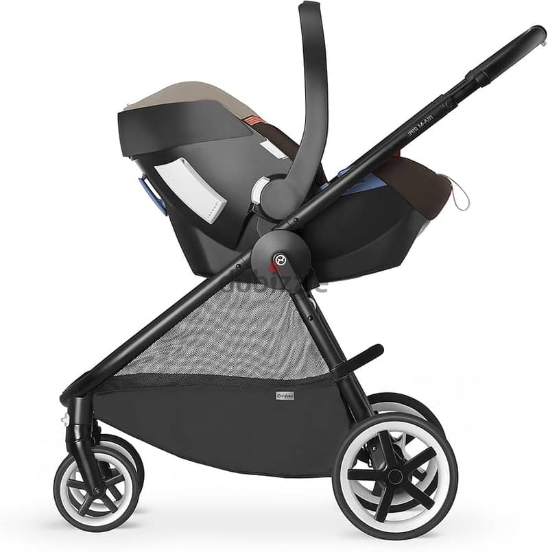 Cybex iris m air Stroller and car seat 2