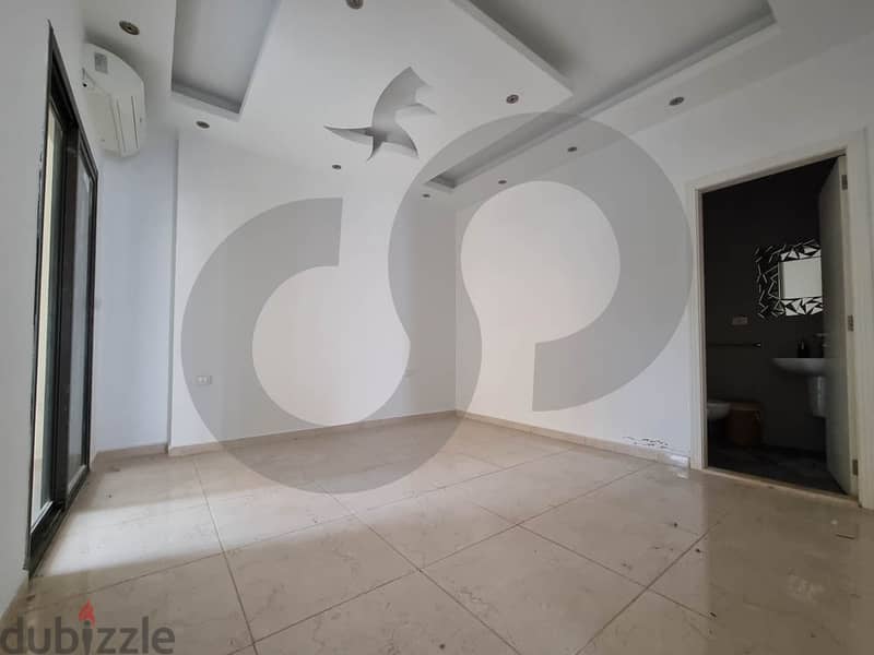 Luxurious apartment in dohat aramoun/ دوحة عرمون  REF#OM110234 5