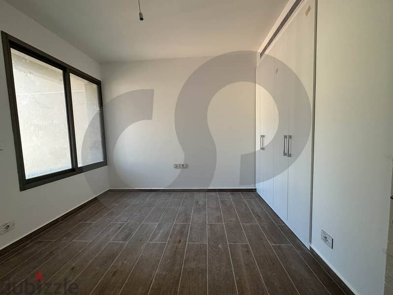 luxurious apartment in Minet el Hosen/ميناء الحصن REF#SB110246 5