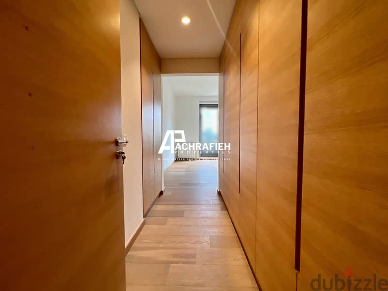 Apartment For Sale In Achrafieh - شقة للبيع في الأشرفية 10