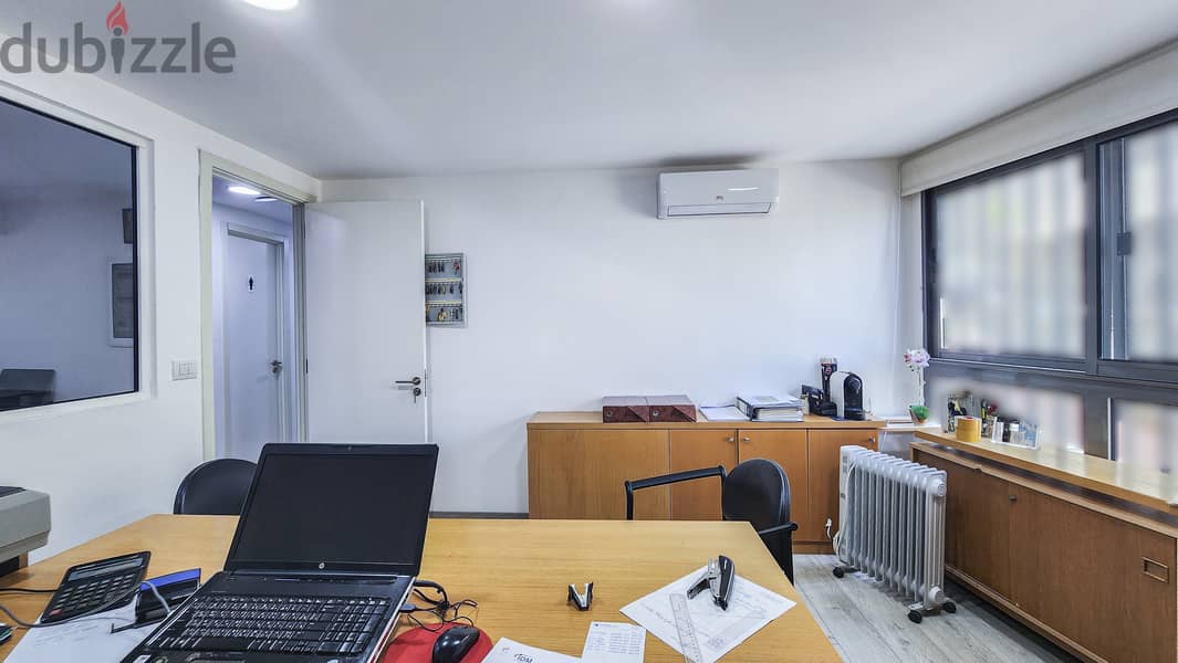 Office For Rent in Achrafieh مكتب مفروش للإيجار في الأشرفية موقع متميز 4