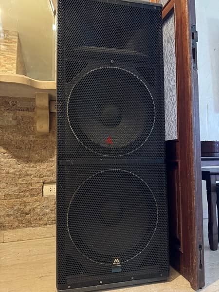 2 speakers for sales 2