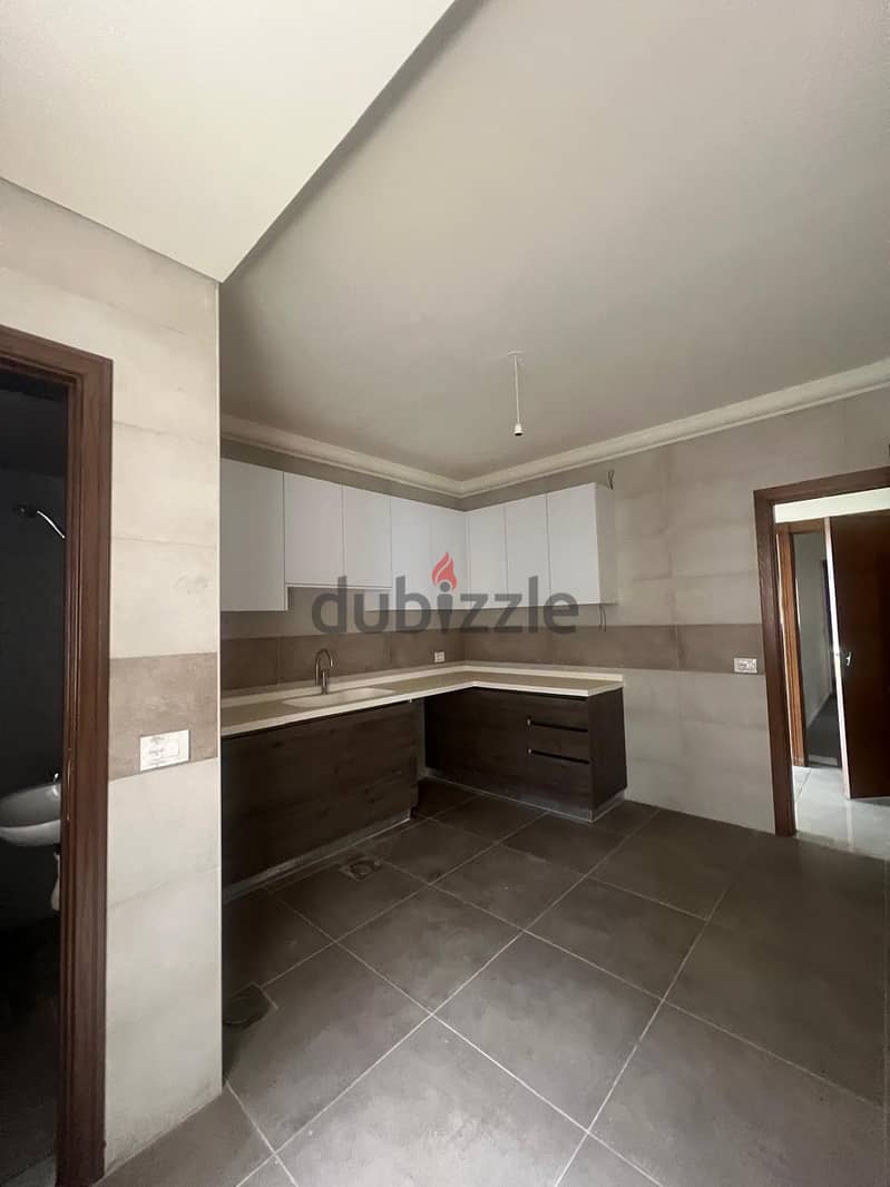 Brand New 3-Bedroom Apartment in Broumana 8