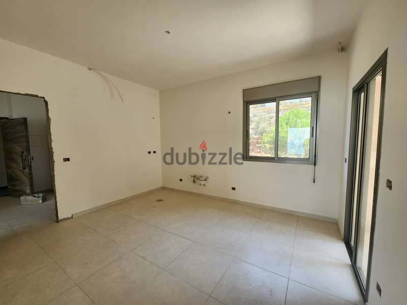 Apartment For Sale In Bsalimشقة للبيع في بصاليم 4