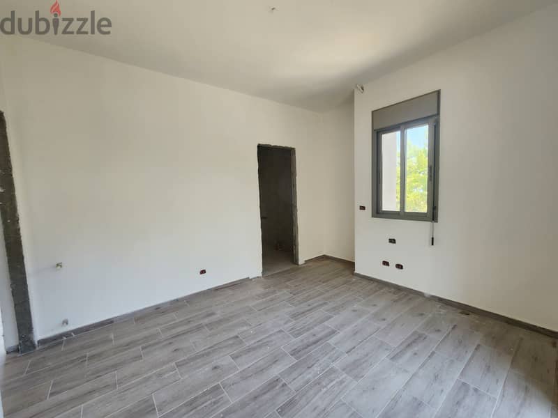 Apartment For Sale In Bsalimشقة للبيع في بصاليم 14