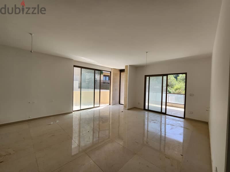 Apartment For Sale In Bsalimشقة للبيع في بصاليم 1