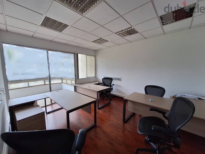 Office for rent in Achrafieh مكتب للأجار في الأشرفية 2