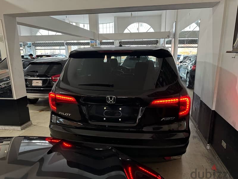 Honda Pilot 2016 EXL, full options, super clean, makfoul (03/689315) 4