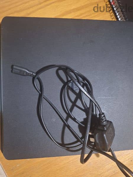 Clean very good condition Ps4 0