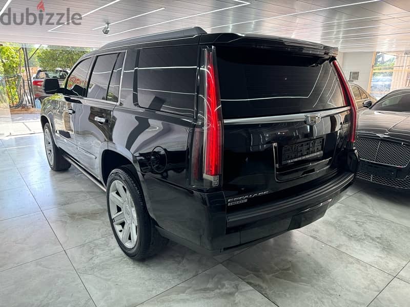 2015 cadillac escalade 4