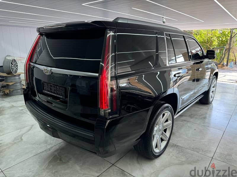 2015 cadillac escalade 5