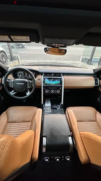 Land Rover Discovery 2018 10