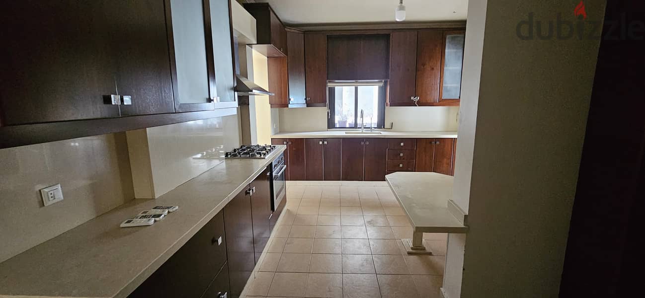 Apartment for sale in Hazmieh شقة للبيع في الحازمية 13