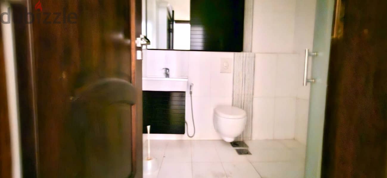 Apartment for sale in Hazmieh شقة للبيع في الحازمية 16