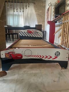 bed and mattress 0