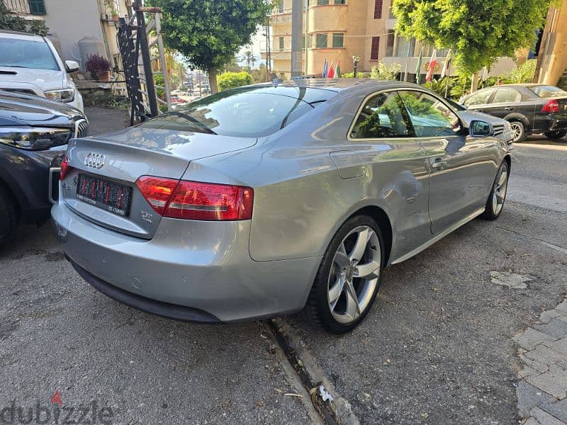 Audi A5 quattro 2011 3